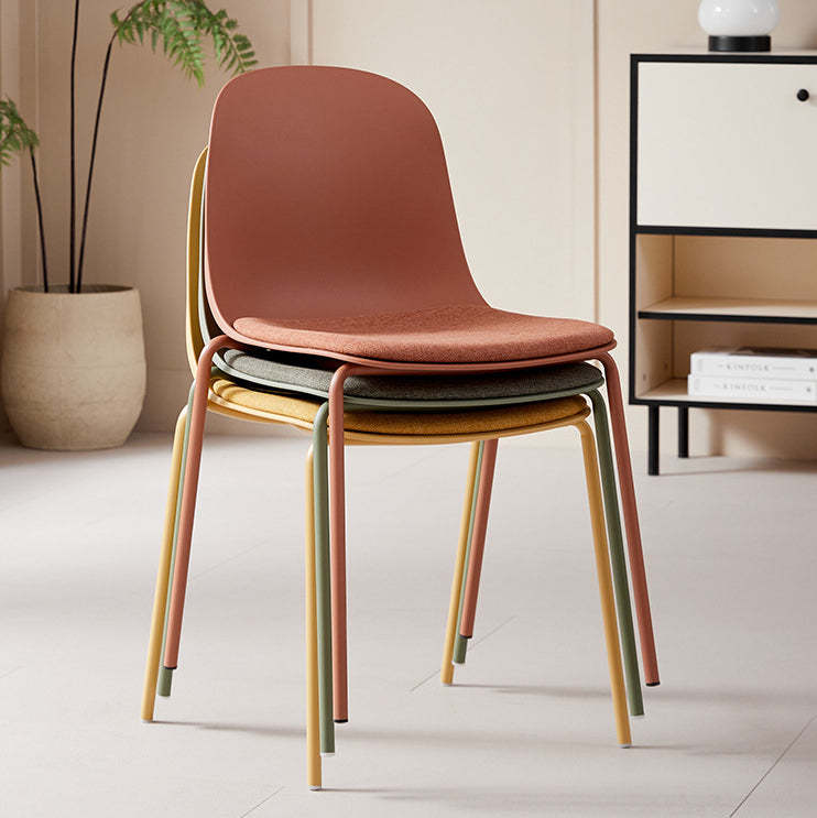 Minimalist Plastic Dining Chair