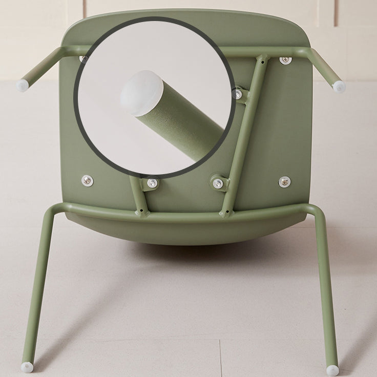 Minimalist Plastic Dining Chair