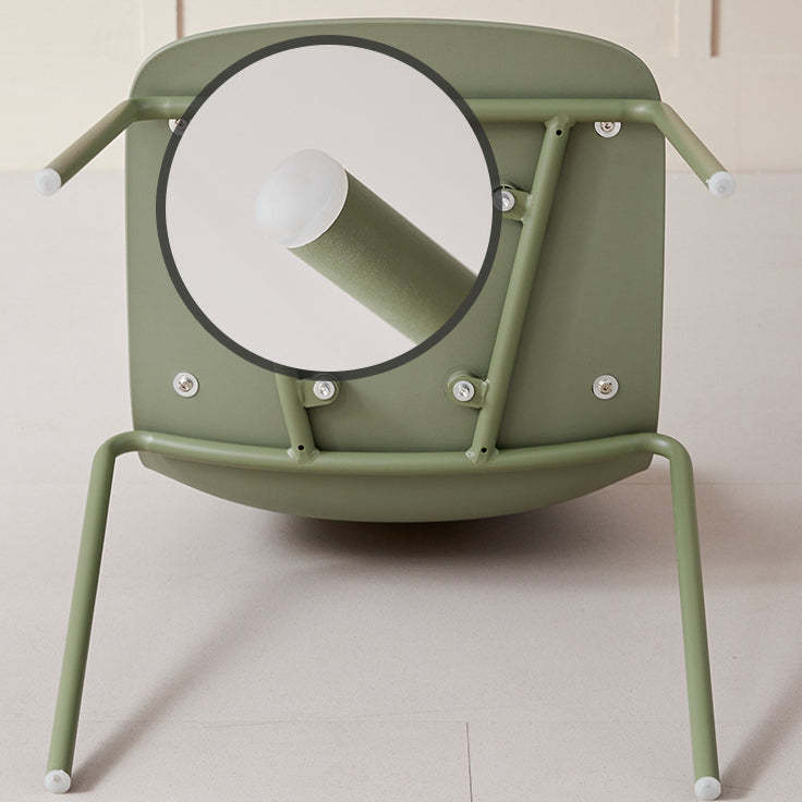 Minimalist Plastic Dining Chair