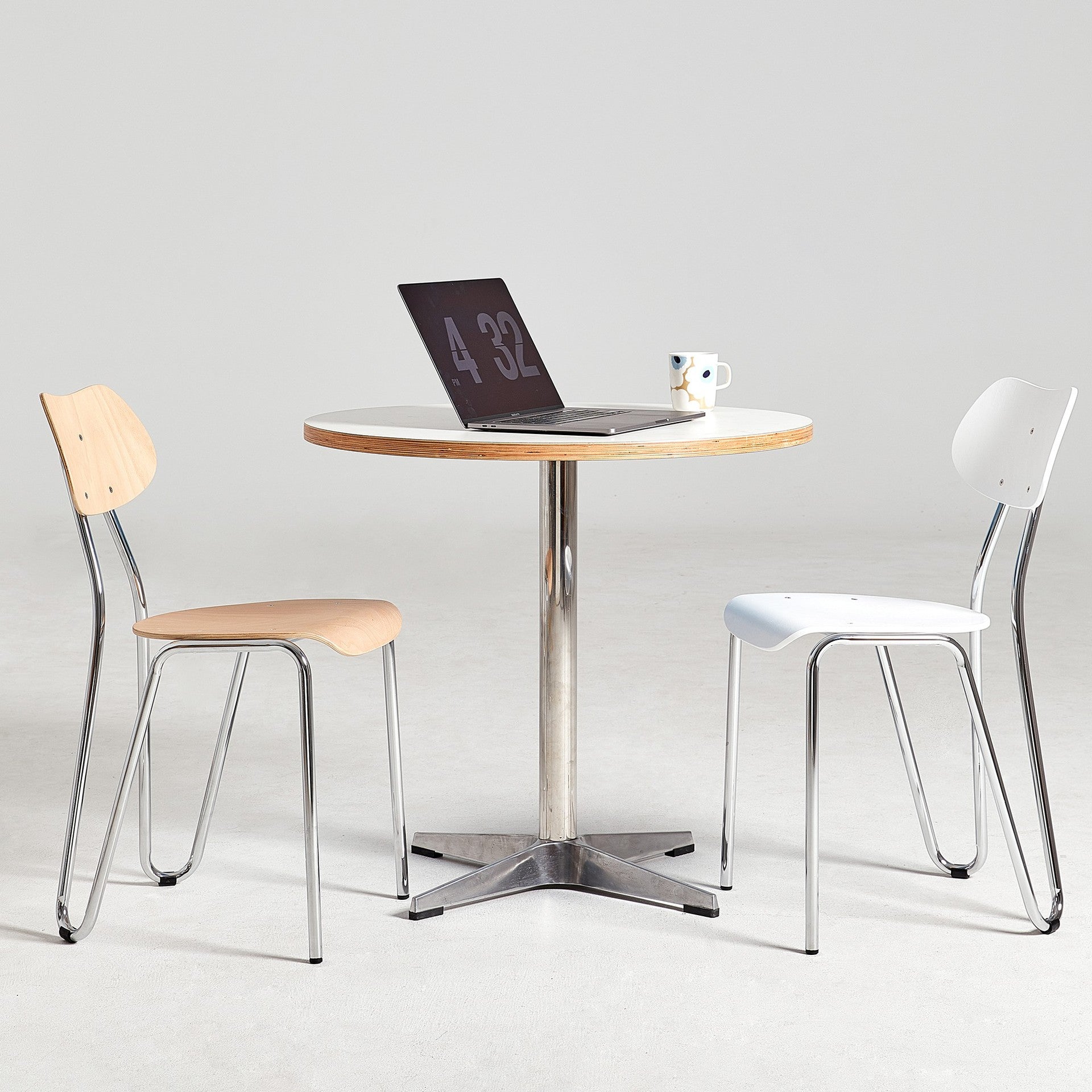 Minimalist Steel Faux Plank Dining Chair