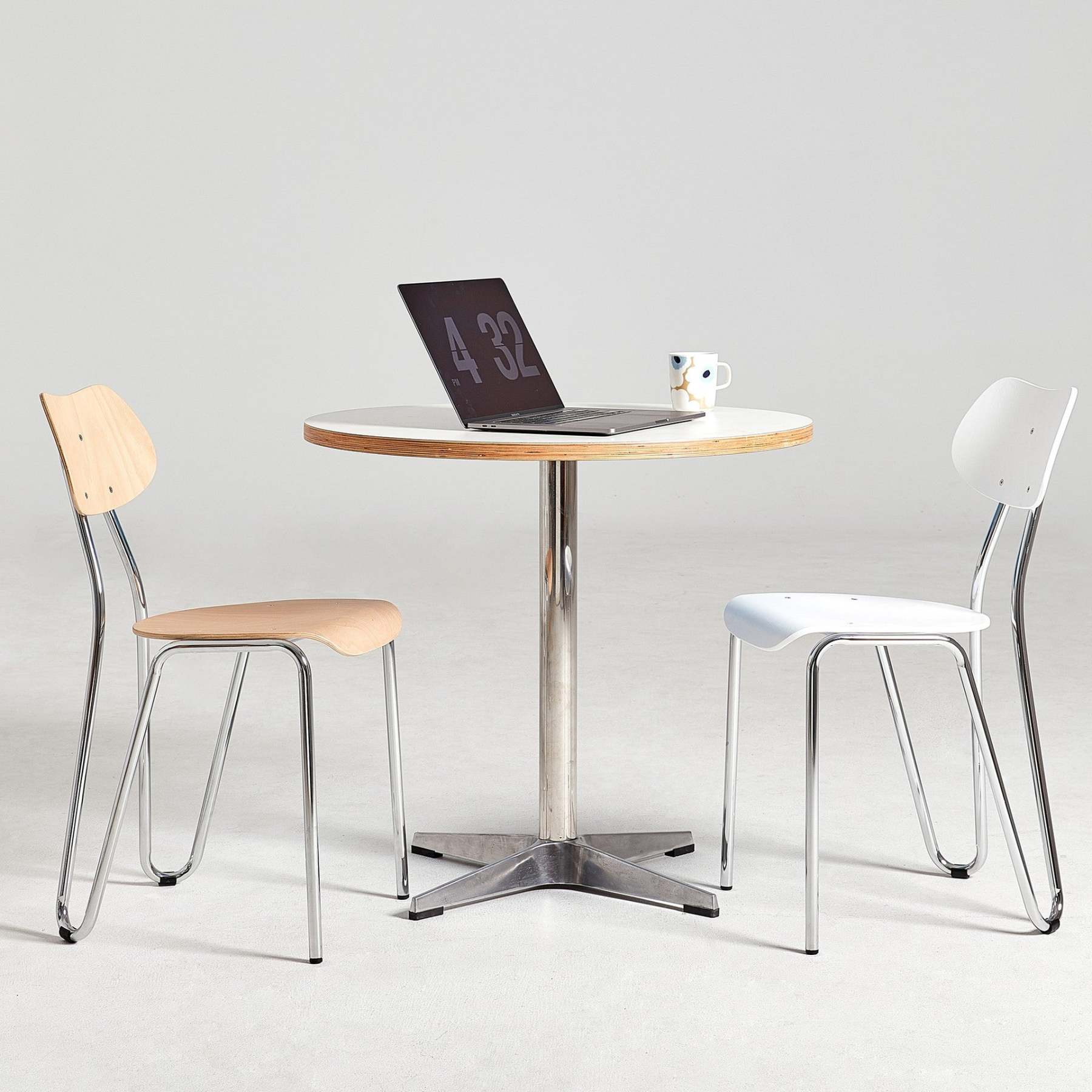 Minimalist Steel Faux Plank Dining Chair — Black