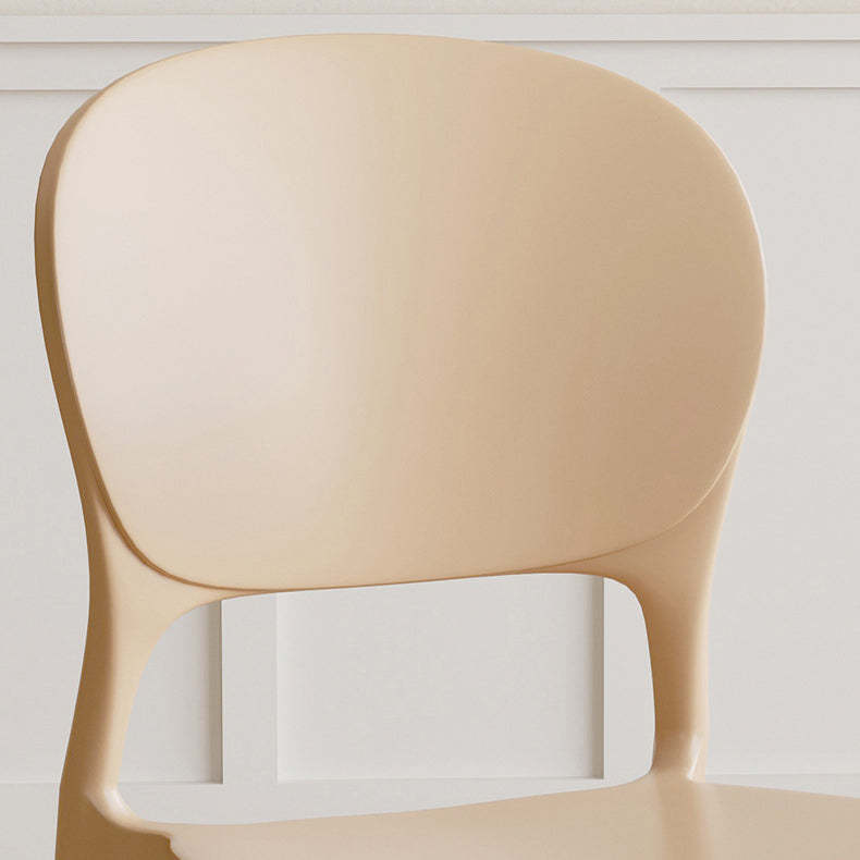 Minimalist Plastic Dining Chair — Red
