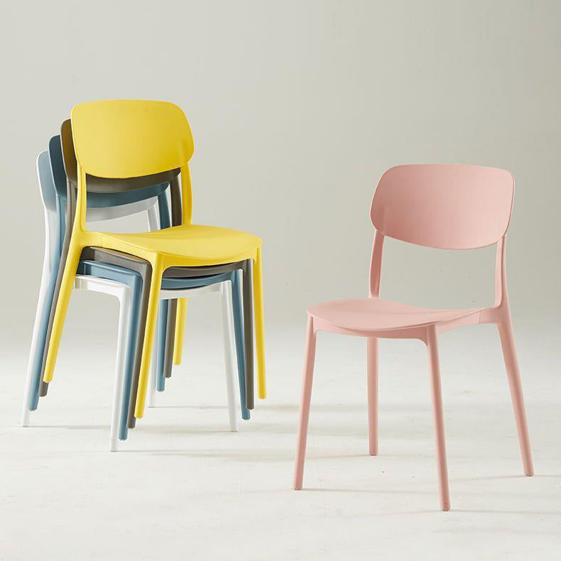 Nordic Plastic Dining Chair — Pink