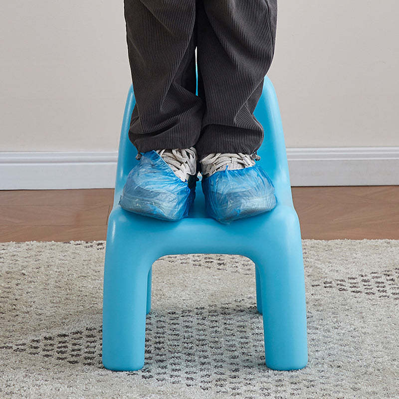 Scandinavian Kids Smile Low Chair — Red
