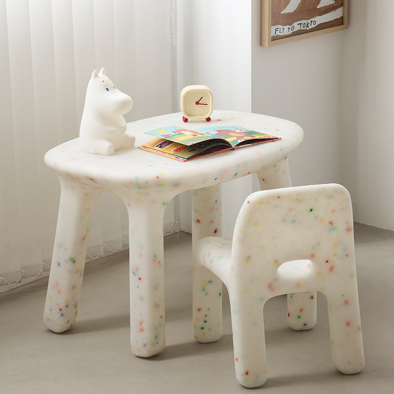 Scandinavian Kids Starry Sky Low Chair — Starry Night White