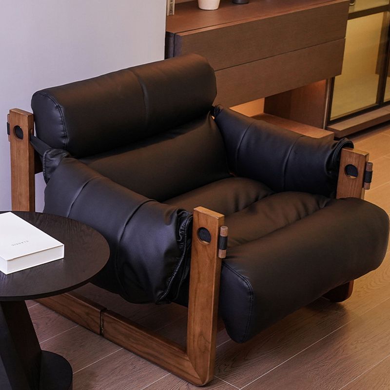 Retro Leather Ash Wood Cotton Accent Chair — Cat-Scratch Leather / Cotton + Down / Black