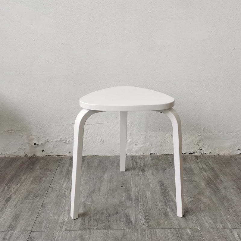 Scandinavian Wood Triangle Stackable Low Stool — All Red