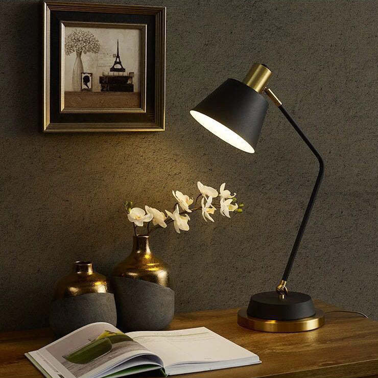 Minimalist Iron Cylinder Table Lamp