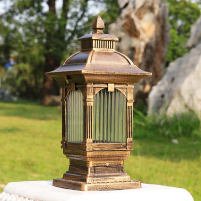 European Aluminum Post Outdoor Light