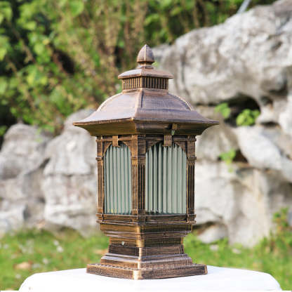 European Aluminum Post Outdoor Light — 220V-240V For UK/AU