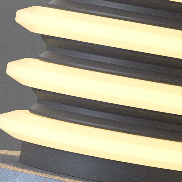 Minimalist Stainless Steel - 01