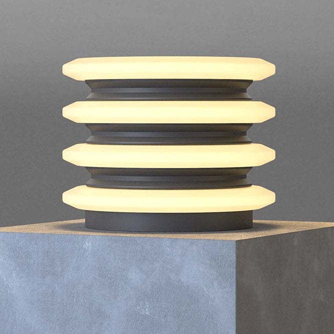Minimalist Stainless Steel - 01