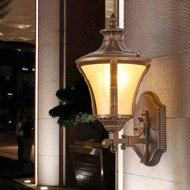 European Aluminum Waterproof Wall Sconce