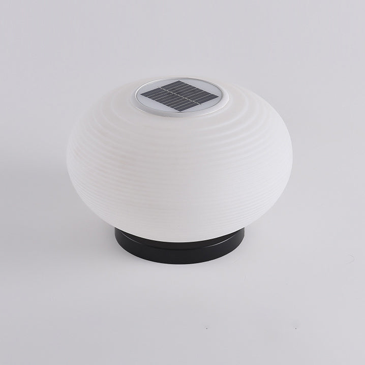 Minimalist Oval LED Solar Outdoor Light