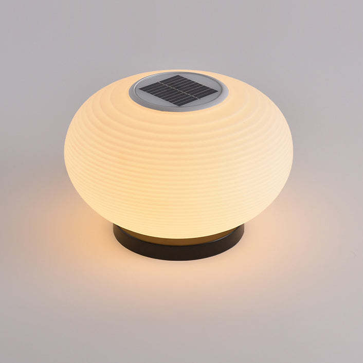 Minimalist Oval LED Solar Outdoor Light