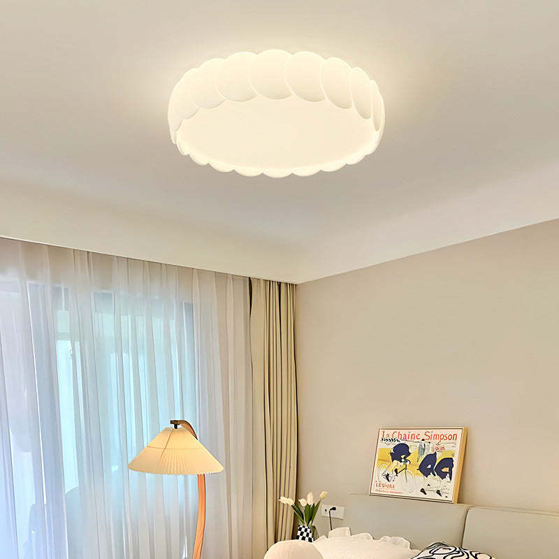 Minimalist Iron Wavy Round LED Flush Mount Light