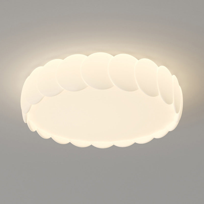 Minimalist Iron Wavy Round LED Flush Mount Light