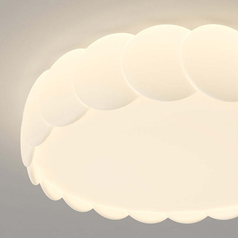 Minimalist Iron Wavy Round LED Flush Mount Light