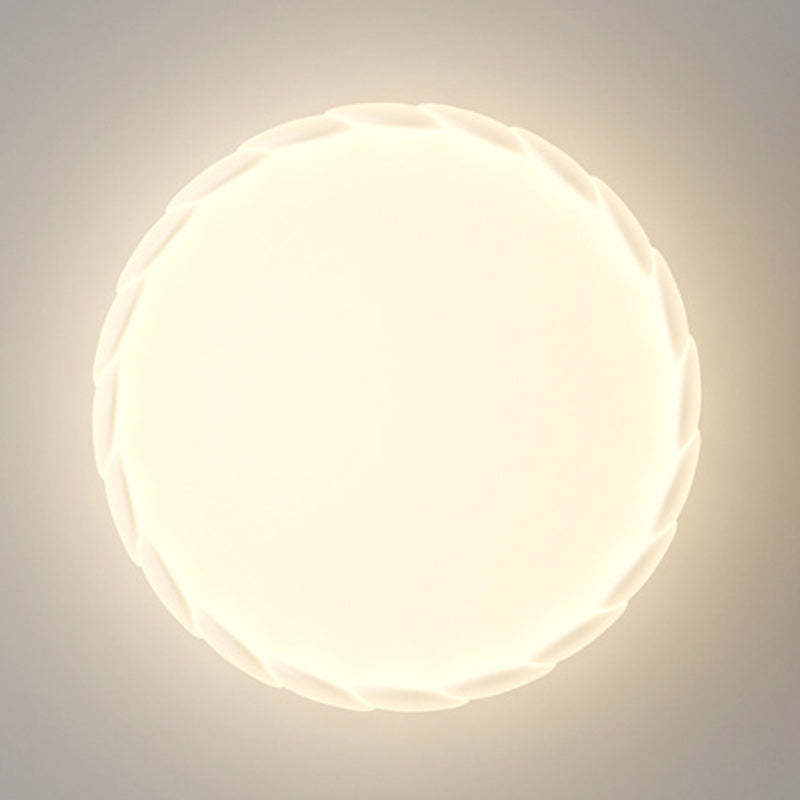 Minimalist Iron Wavy Round LED Flush Mount Light