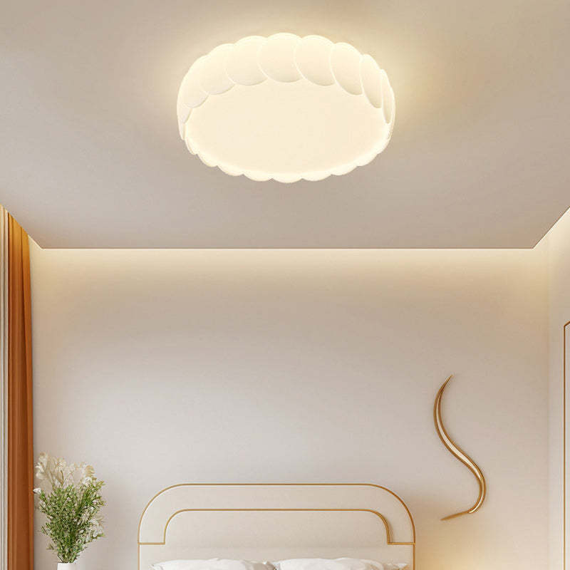 Minimalist Iron Wavy Round LED Flush Mount Light