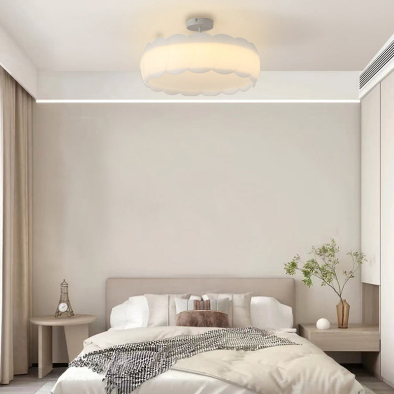 Minimalist Metal Round Wavy LED Ceiling Light