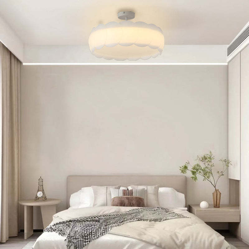 Minimalist Metal Round Wavy LED Ceiling Light