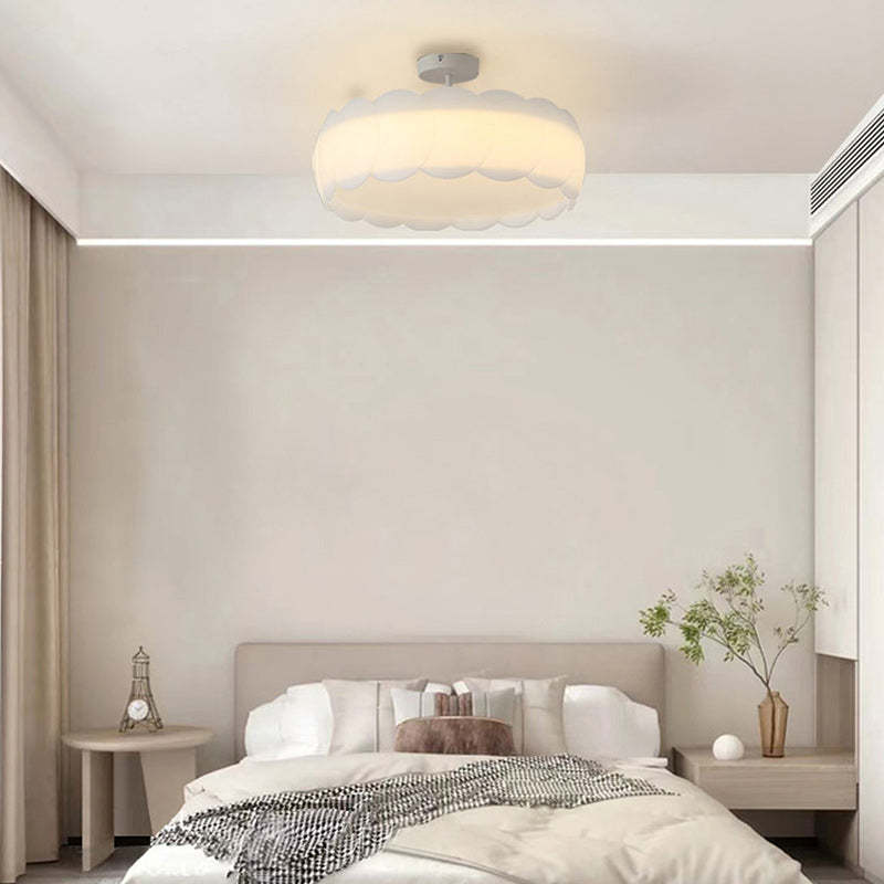 Minimalist Metal Round Wavy LED Ceiling Light
