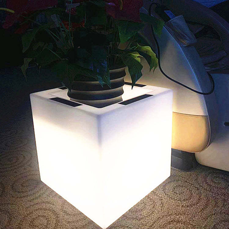 Modern Art Deco Solar Square Planter LED Landscape Light