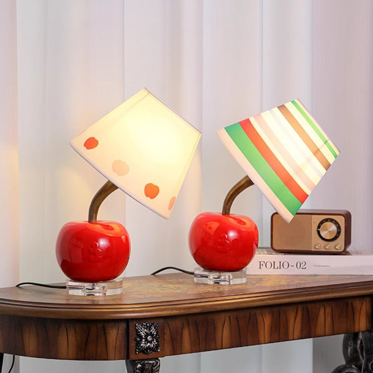 Creative tilted apple red resin table lamps — 220V-240V (UK/AU)