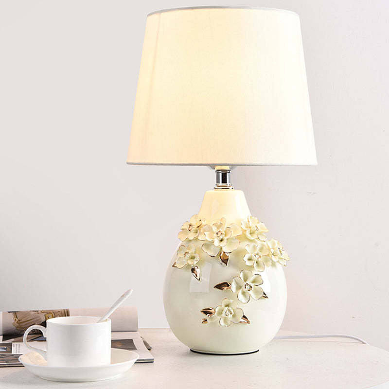 Nordic Ceramic Fabric Floral Column Lamp