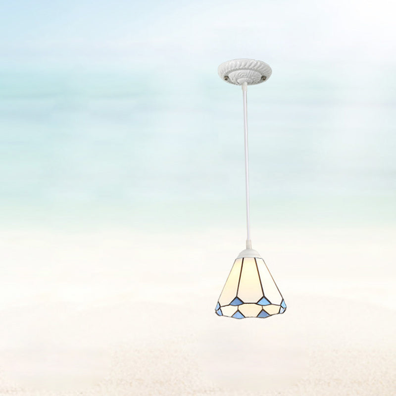 Traditional Tiffany Glass Pendant Light