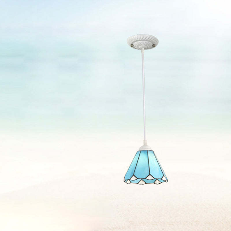 Traditional Tiffany Glass Pendant Light