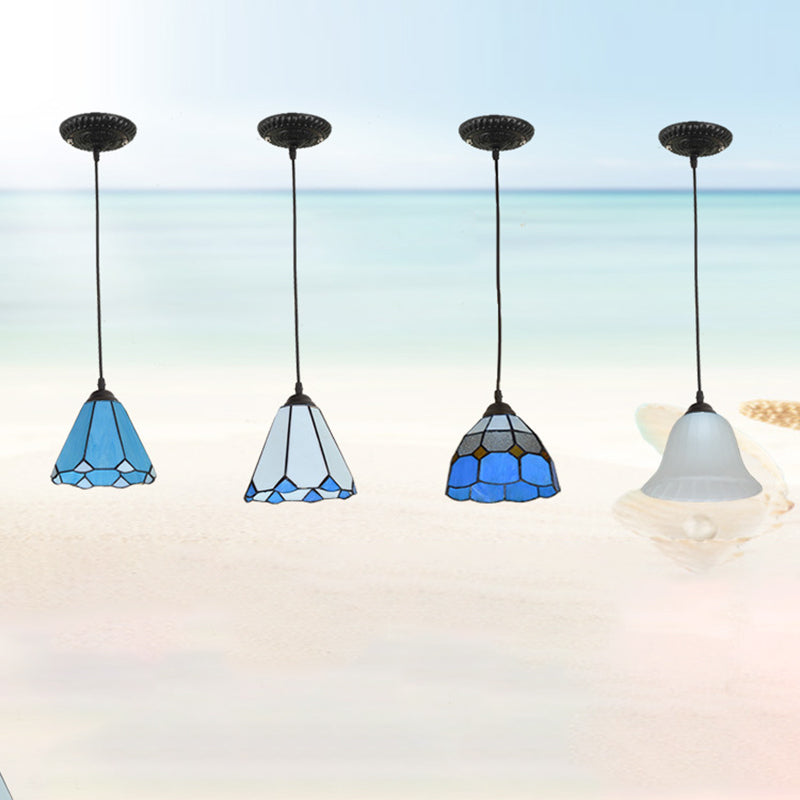Traditional Tiffany Glass Pendant Light — Black / Diamond Grid / 110V-120V For US/CA