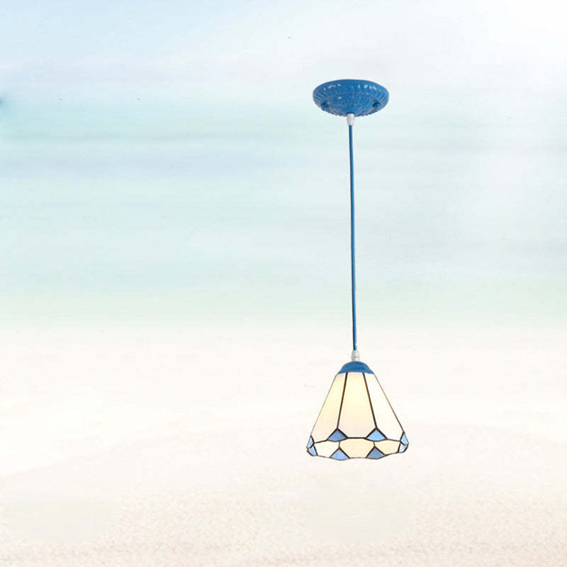 Traditional Tiffany Glass Pendant Light