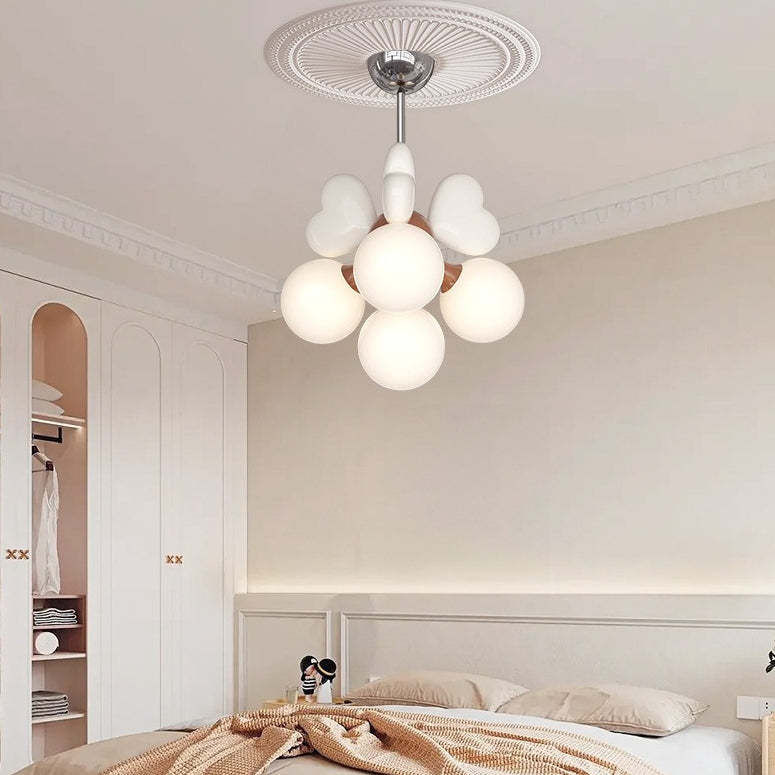 Nordic Cream Heart Resin Chandelier