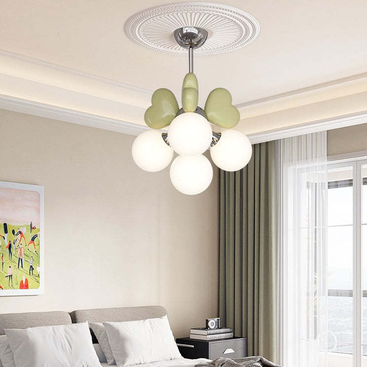 Nordic Cream Heart Resin Chandelier