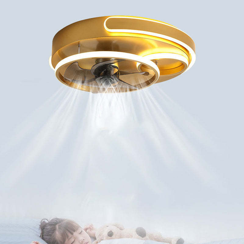 Nordic Five Blades Aluminum Flush Mount
