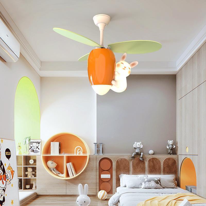 Contemporary Carrot Rabbit Three Blades PE
