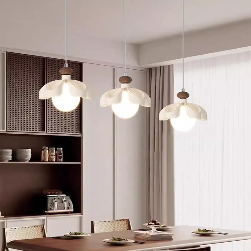 Nordic Cream Flower Iron Orb Chandelier