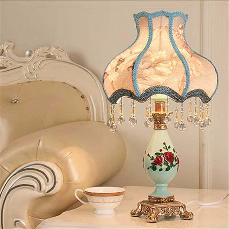 European Vase Resin Fabric Table Lamp
