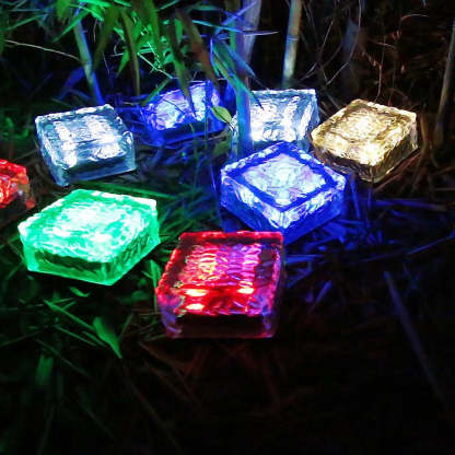 Minimalist Solar Clear Ice Landscape Light