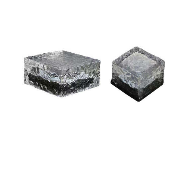 Minimalist Solar Clear Ice Landscape Light