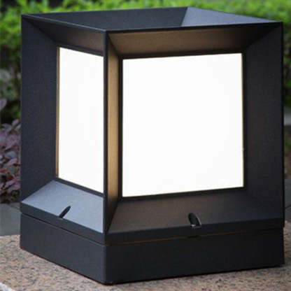 Minimalist Square Aluminum Acrylic Outdoor Post Light