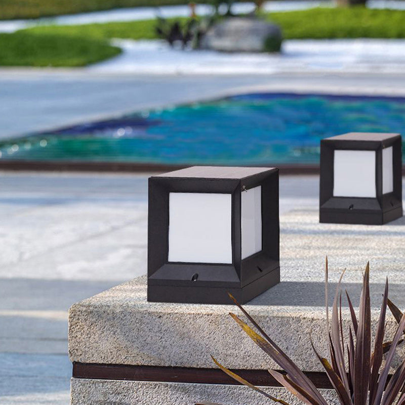 Minimalist Solar Square Aluminum Acrylic LED Post Light — 3V / Warm Light (3000K)