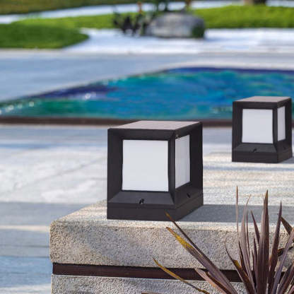 Minimalist Solar Square Aluminum Acrylic LED Post Light — 3V / Warm Light (3000K)