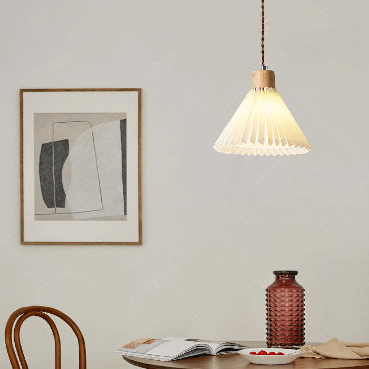 Nordic Pleated Skirt Fabric Iron Pendant Light