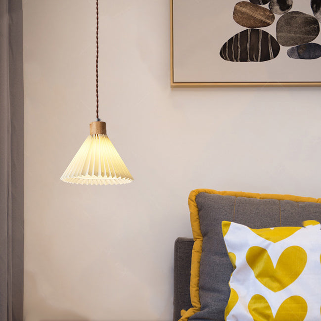 Nordic Pleated Skirt Fabric Iron Pendant Light
