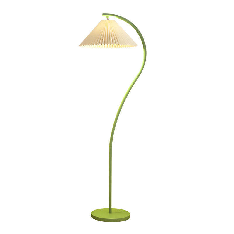 Minimalist Pleated Fabric Iron Floor Lamp