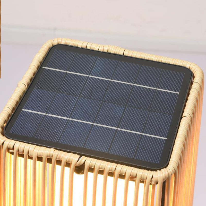 Minimalist Solar Prismatic Landscape Light