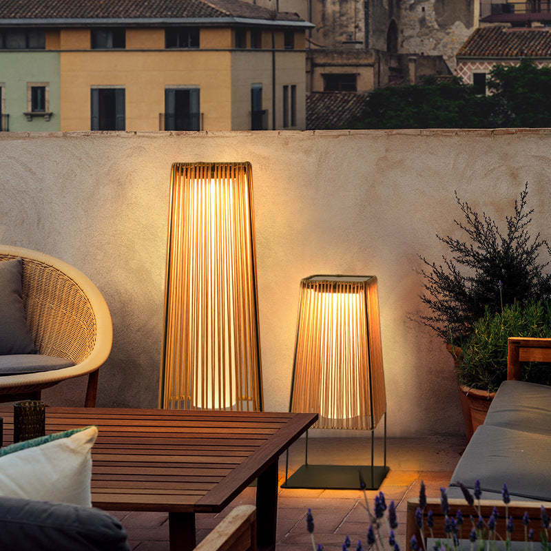 Minimalist Solar Prismatic Landscape Light